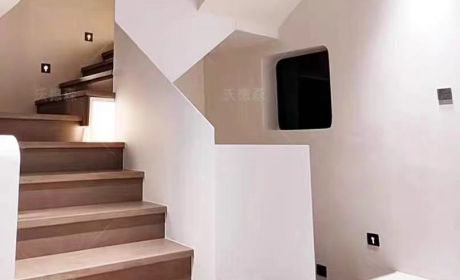 怡居E200/210 楼梯